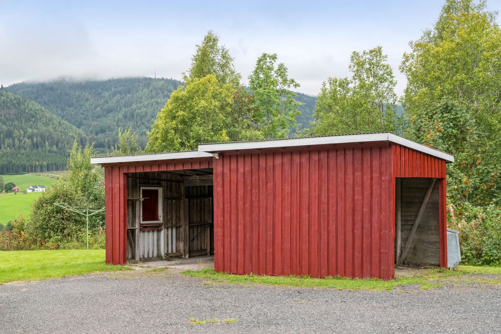 Enkel garasje/carport